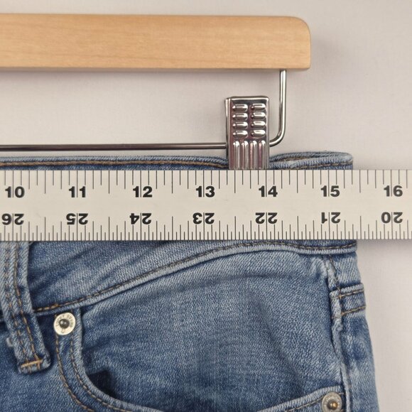 Lucky Brand Lolita Capri Light Wash Slim Fit Denim Jeans Size 6 - Picture 7 of 14